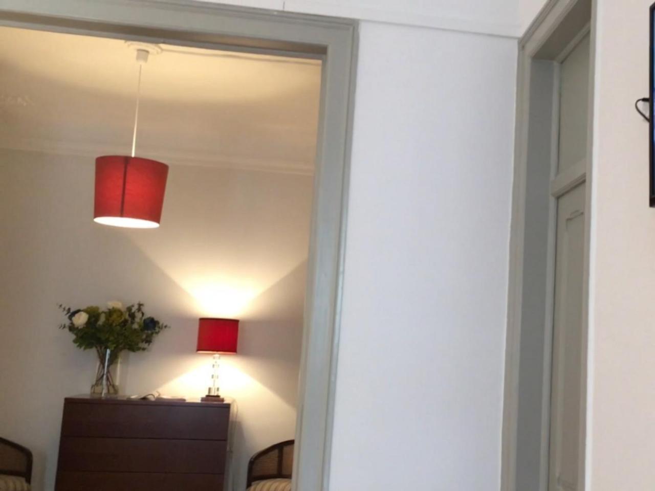 White And Grey Lisbon Apartman Kültér fotó